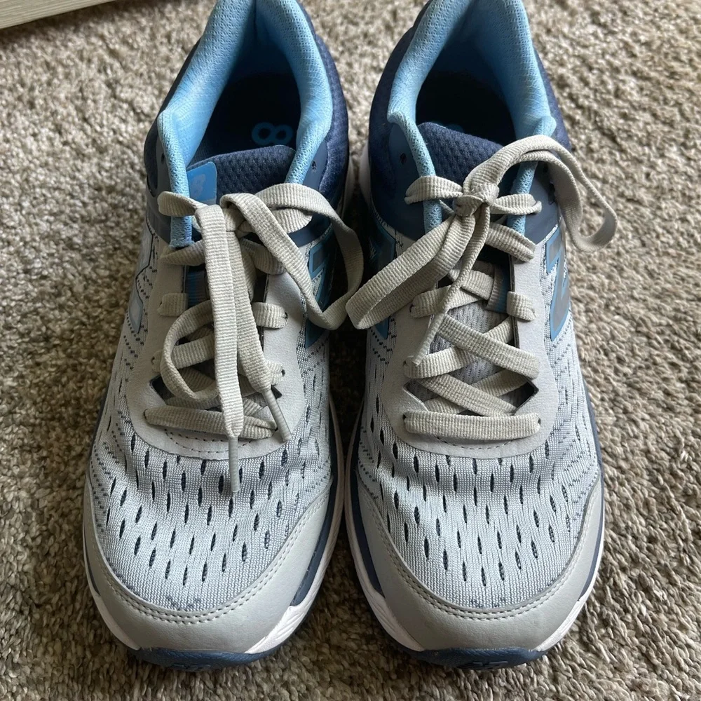 New balance 847 v4 Athletic Sneakers